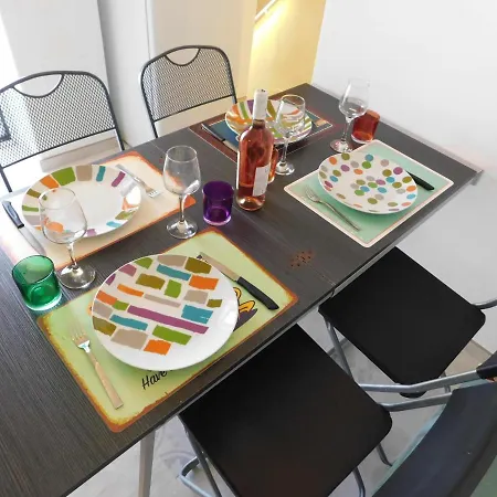 Style - 2 Terraces With Sea Views *